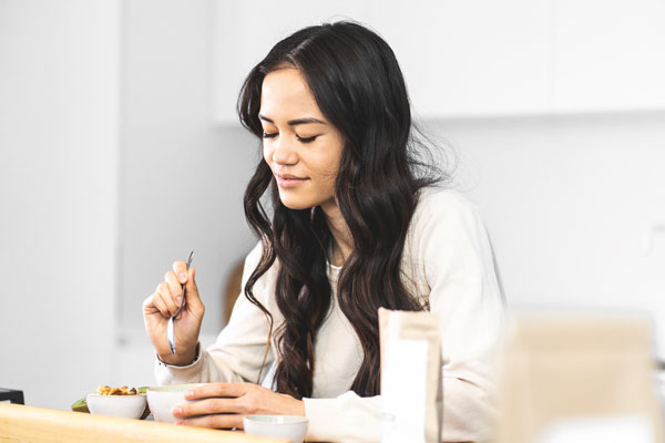 Proteinvitamin mit nat&uuml;rlichem Hanfprotein