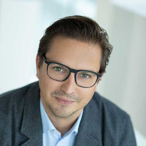 Mag. pharm. Matthias Schöggl Mag. pharm. Matthias Schöggl